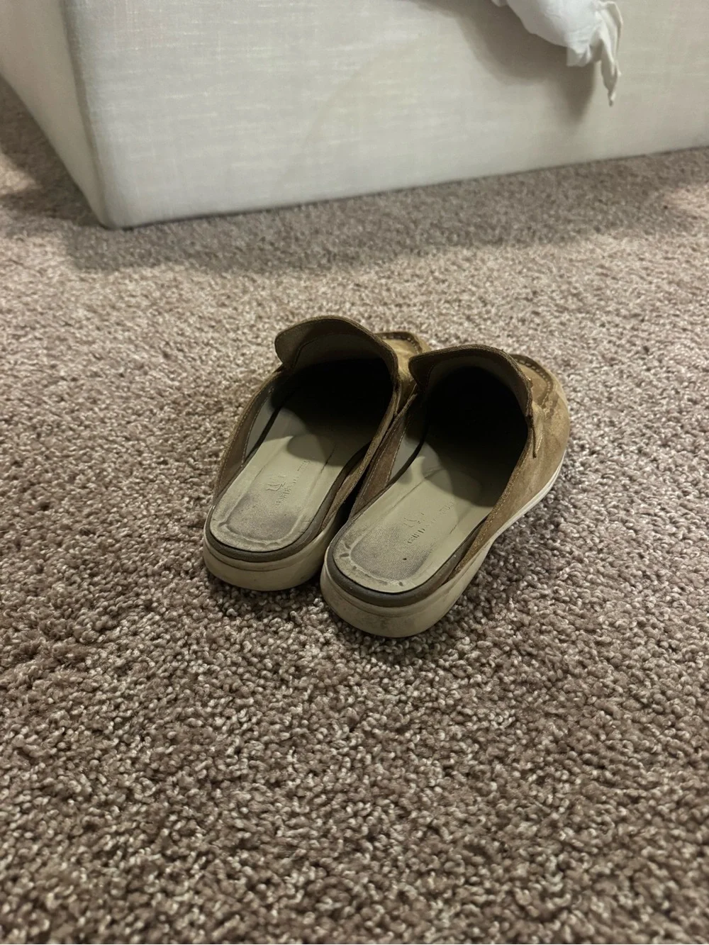 Woman’s look alike Lora p shoes